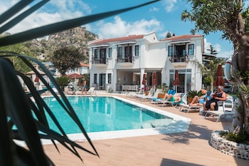 bronze hotel adults only