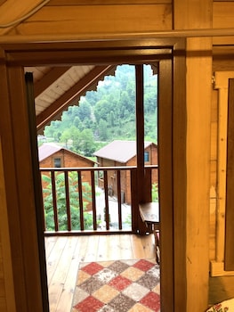 tanura bungalows