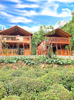 tanura bungalows