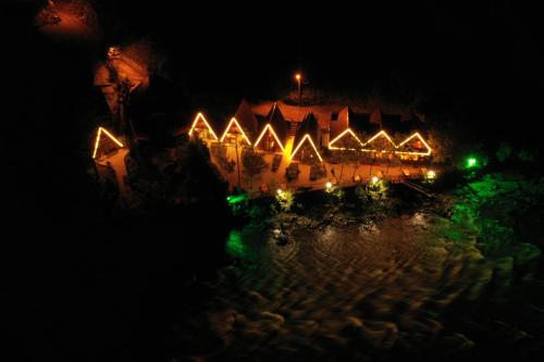 Tanura Bungalows,Rize>>Camlihemsin,3 star