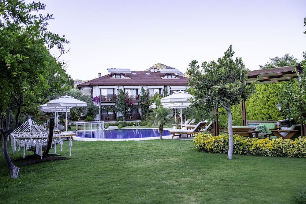 savana butik otel