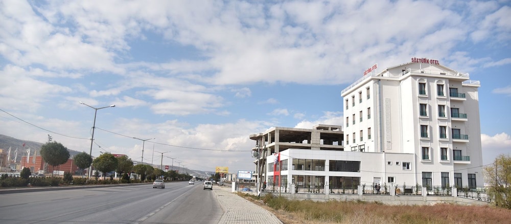 sozturk otel