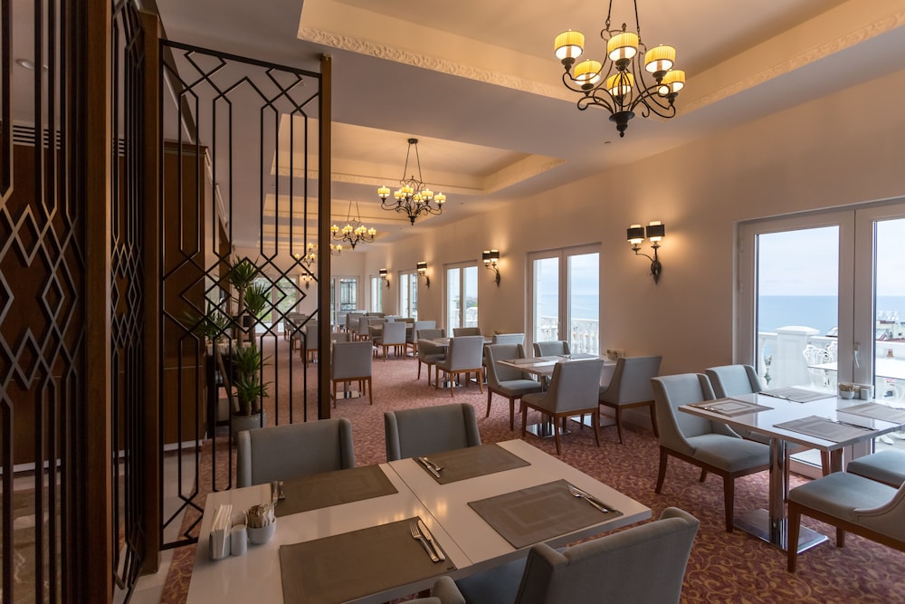 mell hotel