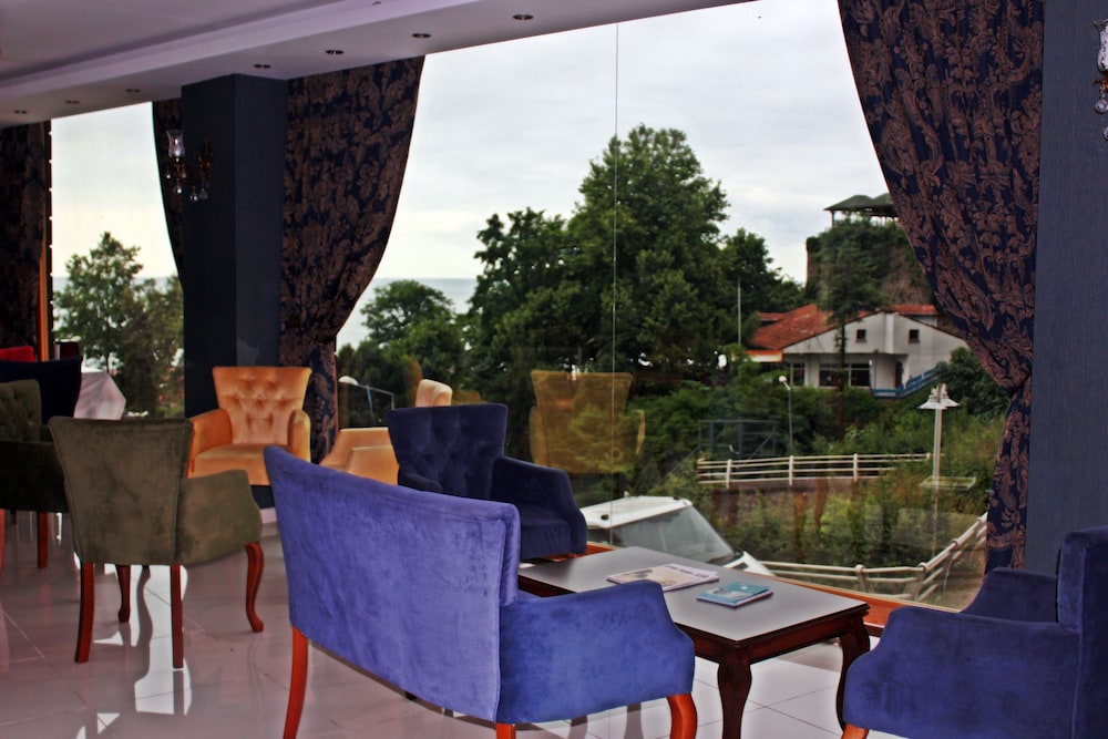 Feza Otel,Trabzon>>Akcaabat,3 star