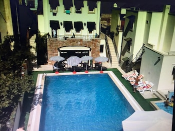 gloria tibi hotel gumbet