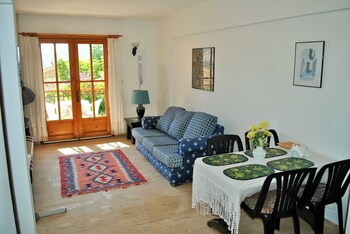 hotel dionysia