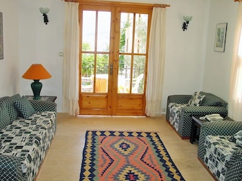 hotel dionysia