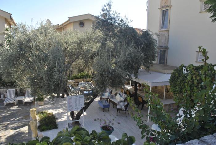 hotel dionysia
