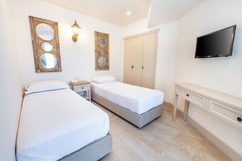 elista hotel and spa