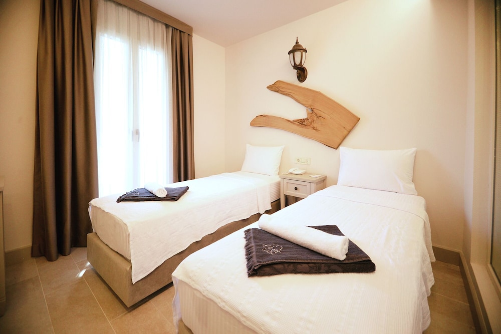 elista hotel and spa