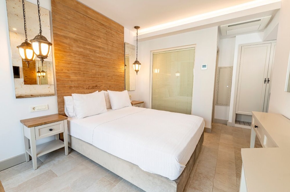 elista hotel and spa