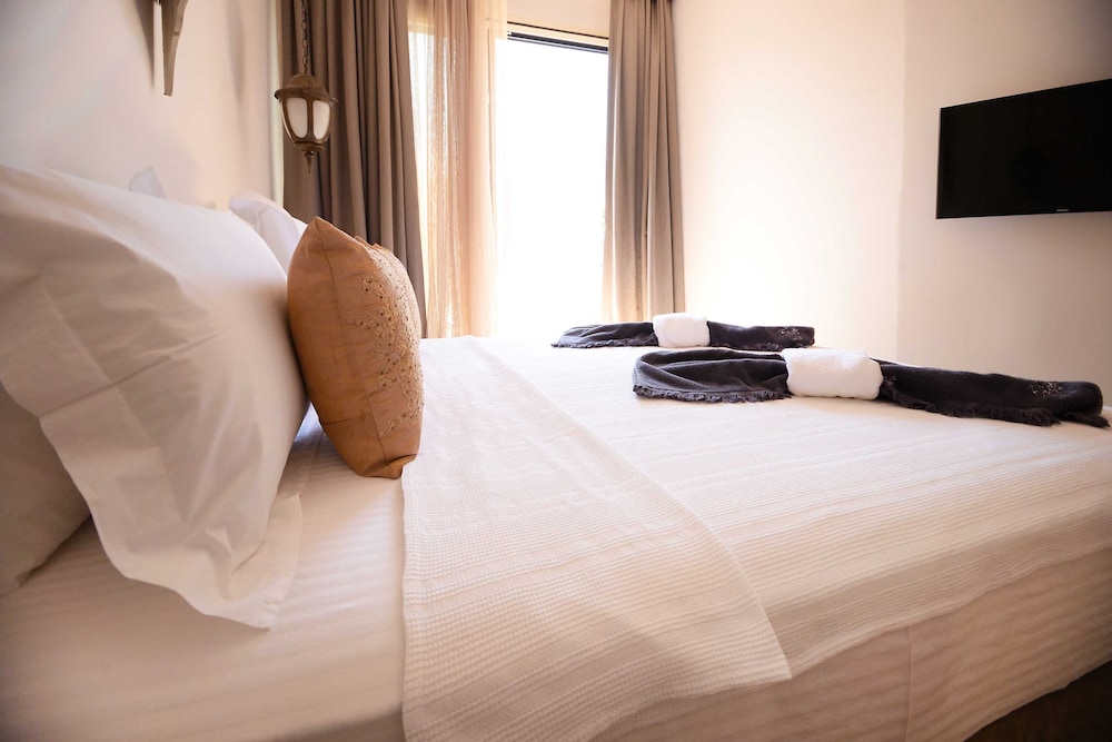 elista hotel and spa