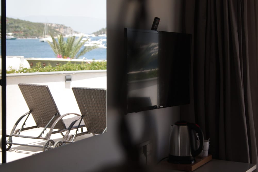 elista hotel and spa