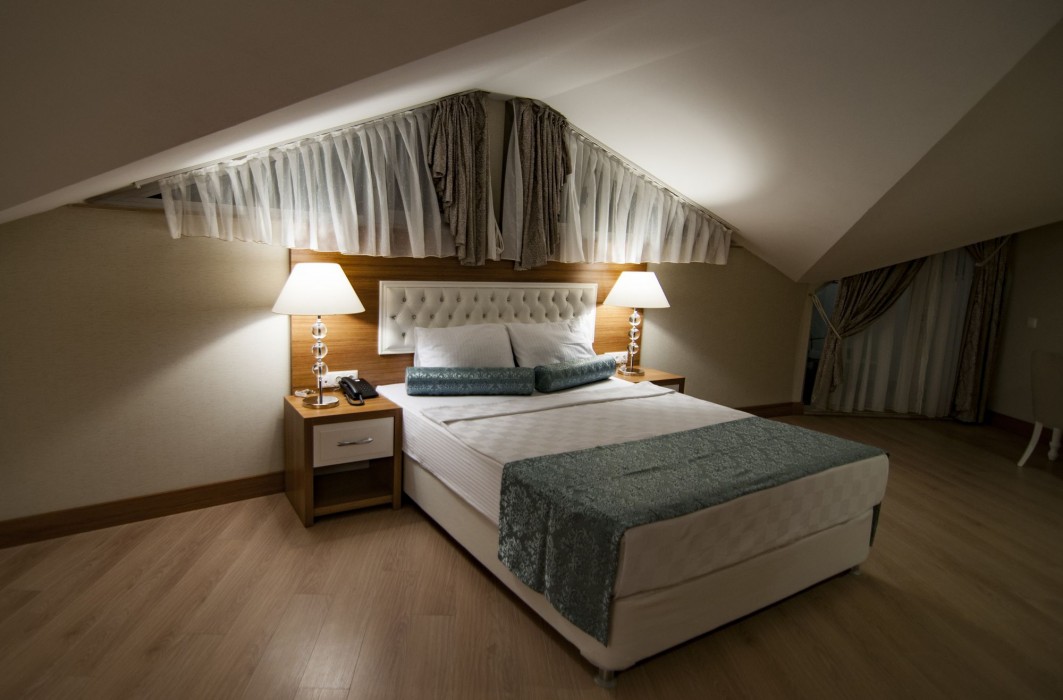 exelans hotel
