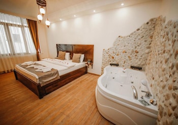sea house hotel