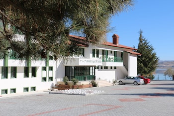 yesilova