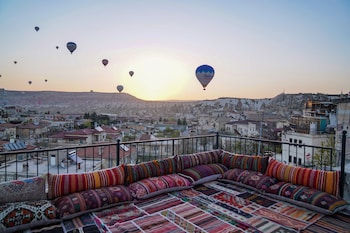 Avlu Cave House,Goreme>>Cappadocia,4 star