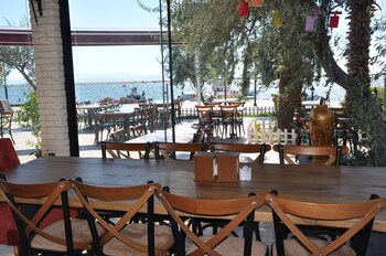 ra otel