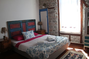 bergama tas konak