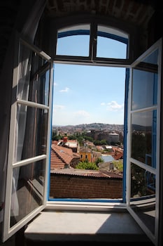 bergama tas konak