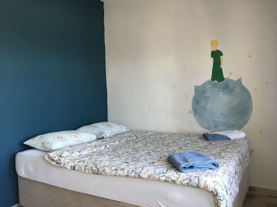 el camino hostel and pub adults only