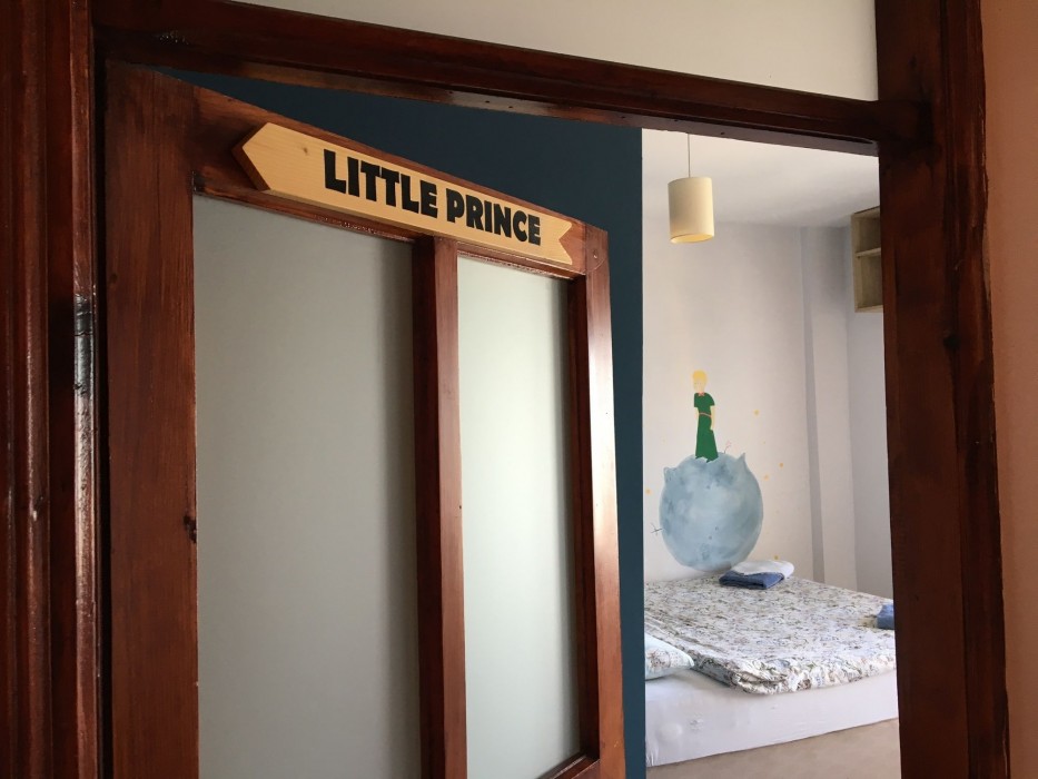 el camino hostel and pub adults only