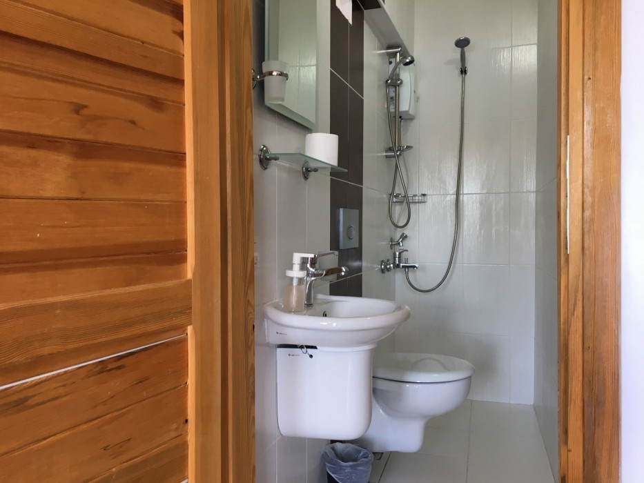 el camino hostel and pub adults only