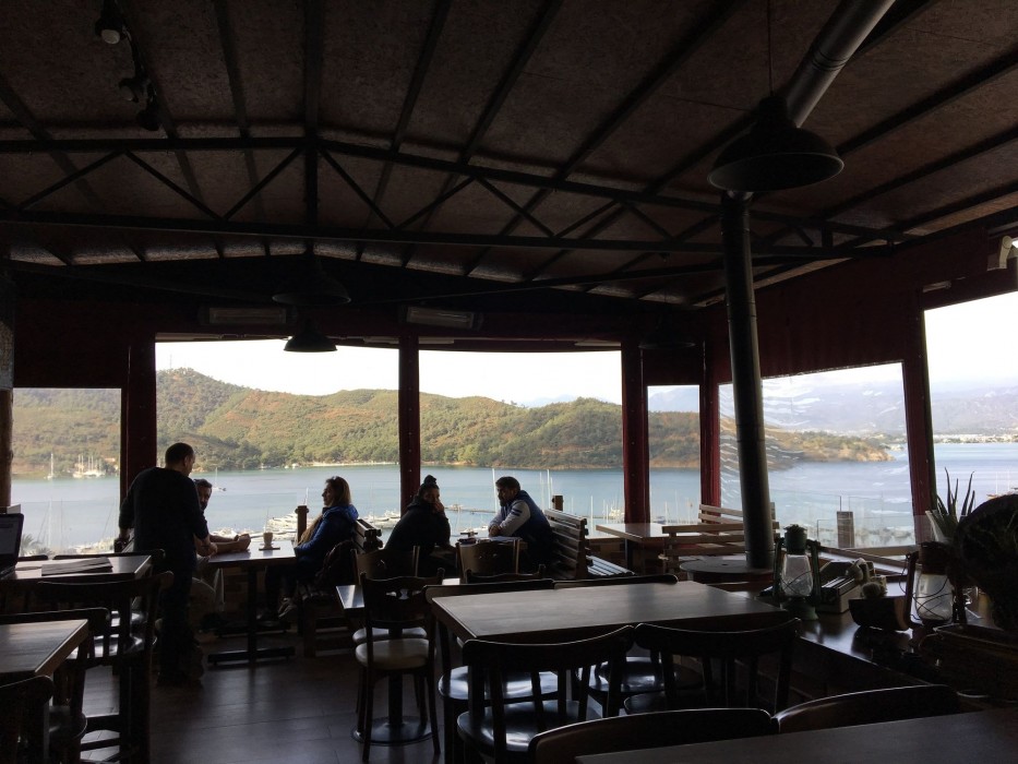 el camino hostel and pub adults only