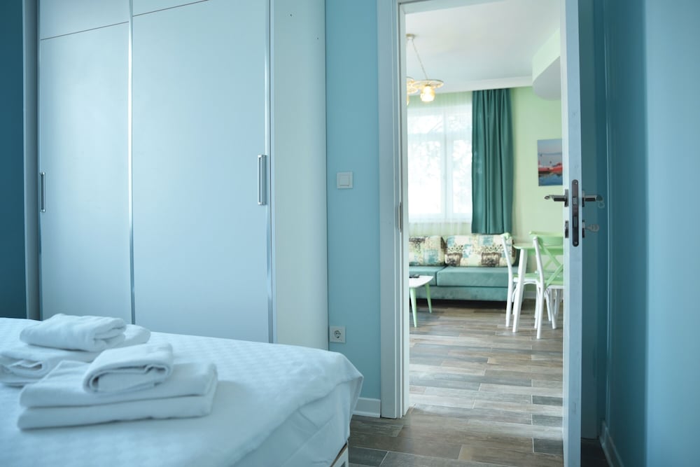 zeytin arasi apart otel