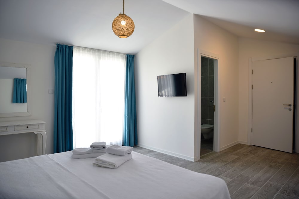 zeytin arasi apart otel