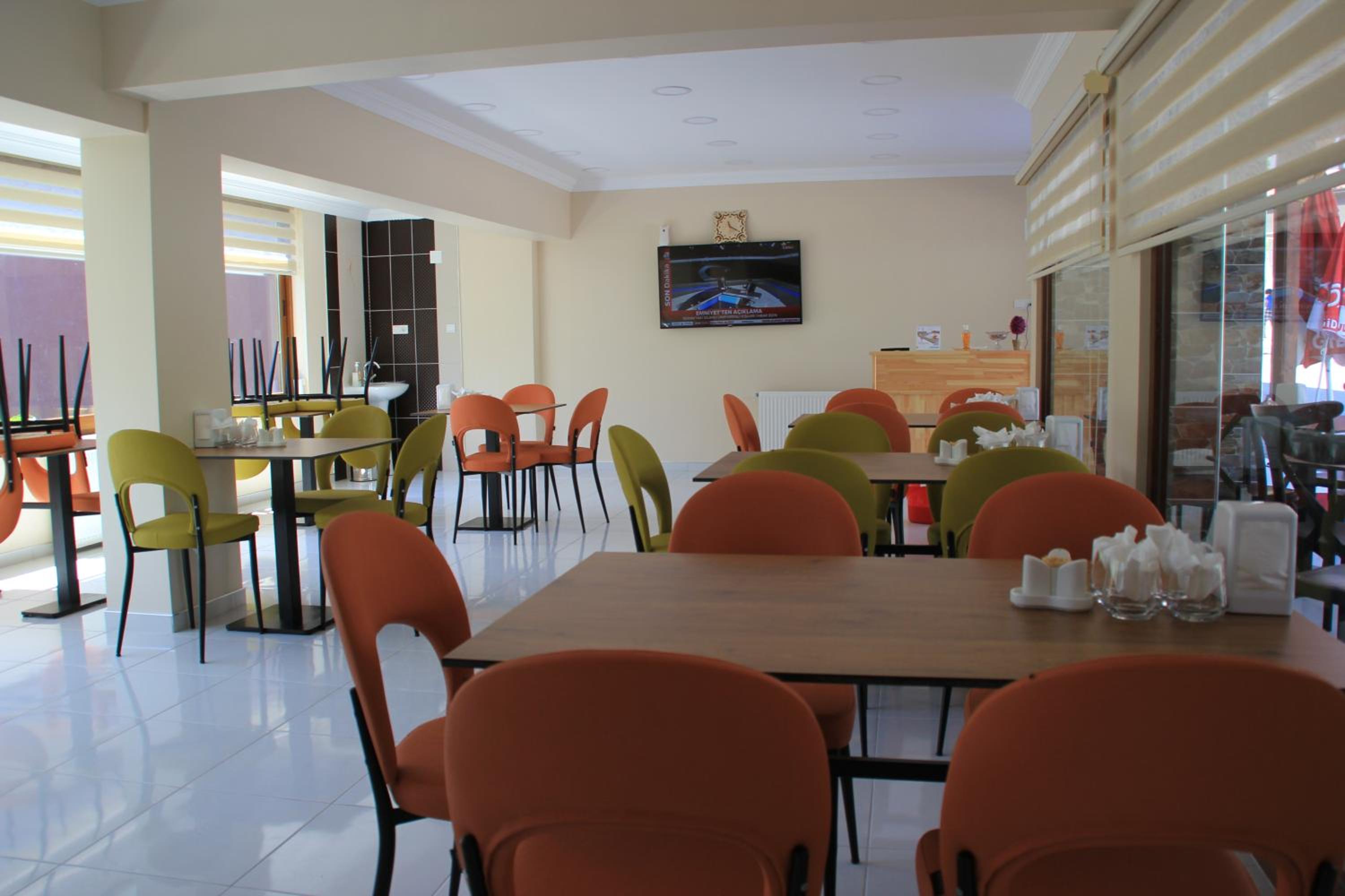 Atakoy Hotel Cafe Restaurant,Çaykara>>Trabzon,1 star