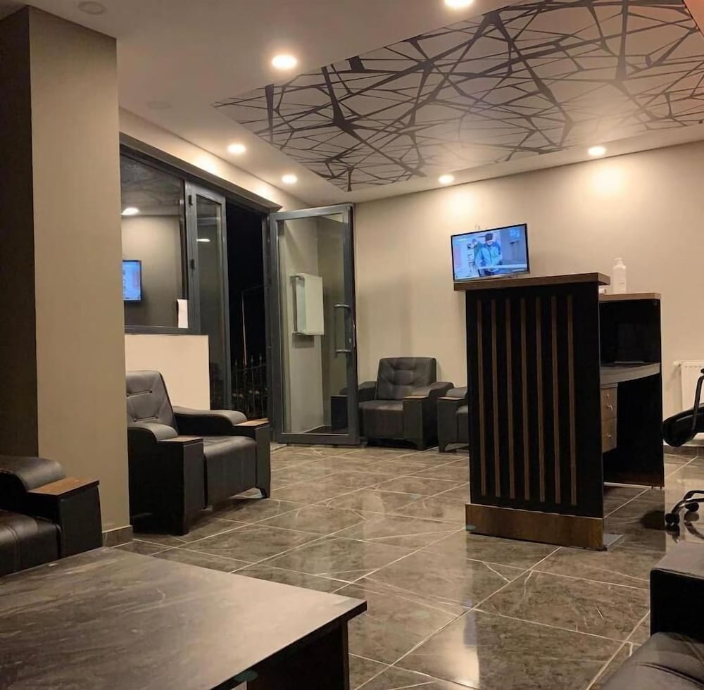 nuralp apart otel