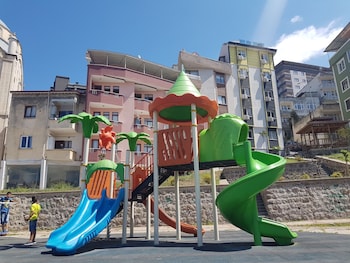nuralp apart otel