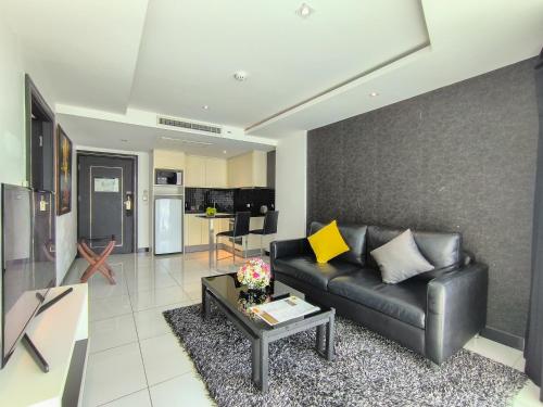 nova suites pattaya by compass hospitality