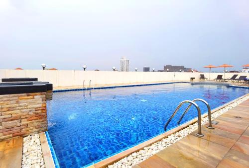 nova suites pattaya by compass hospitality