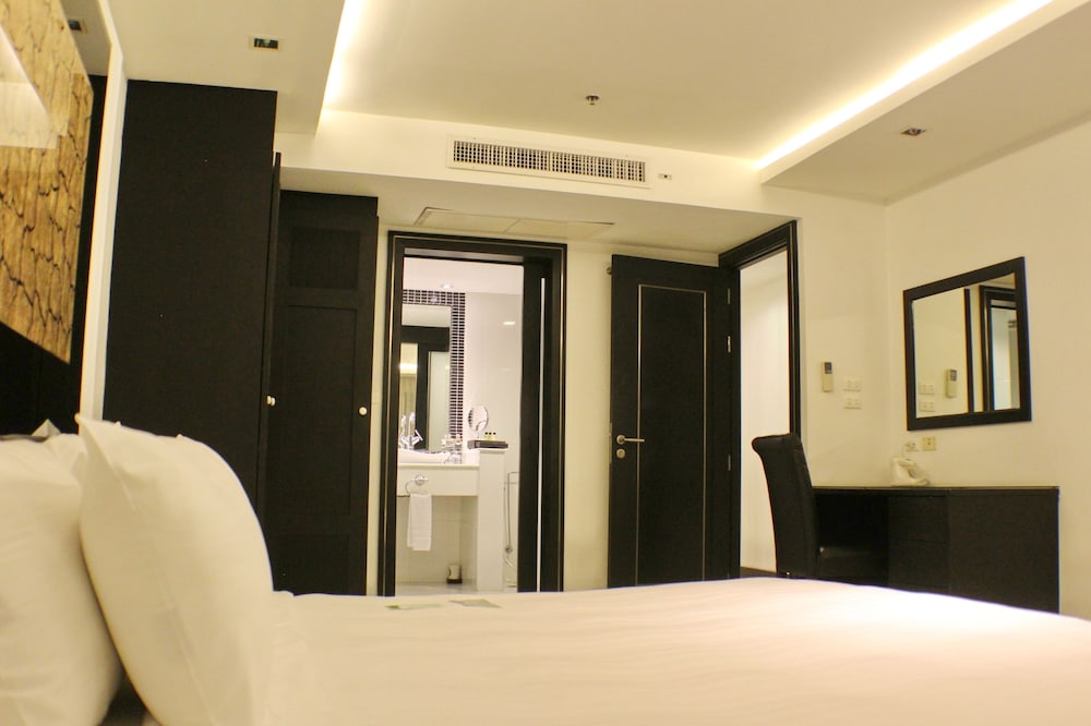 nova suites pattaya by compass hospitality
