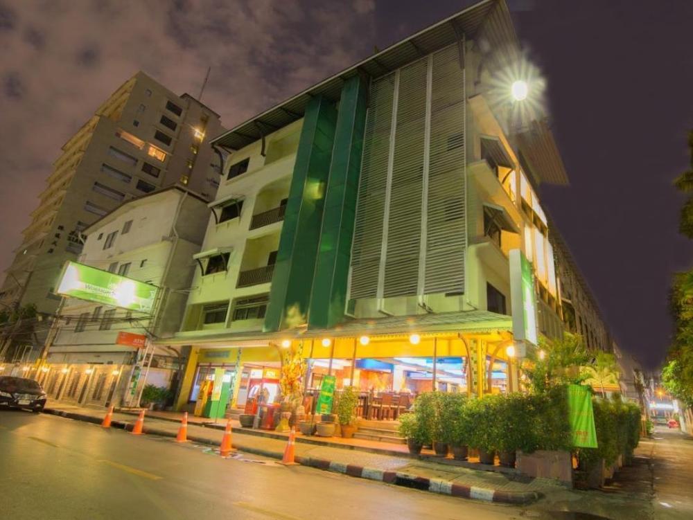 woraburi sukhumvit hotel and resort