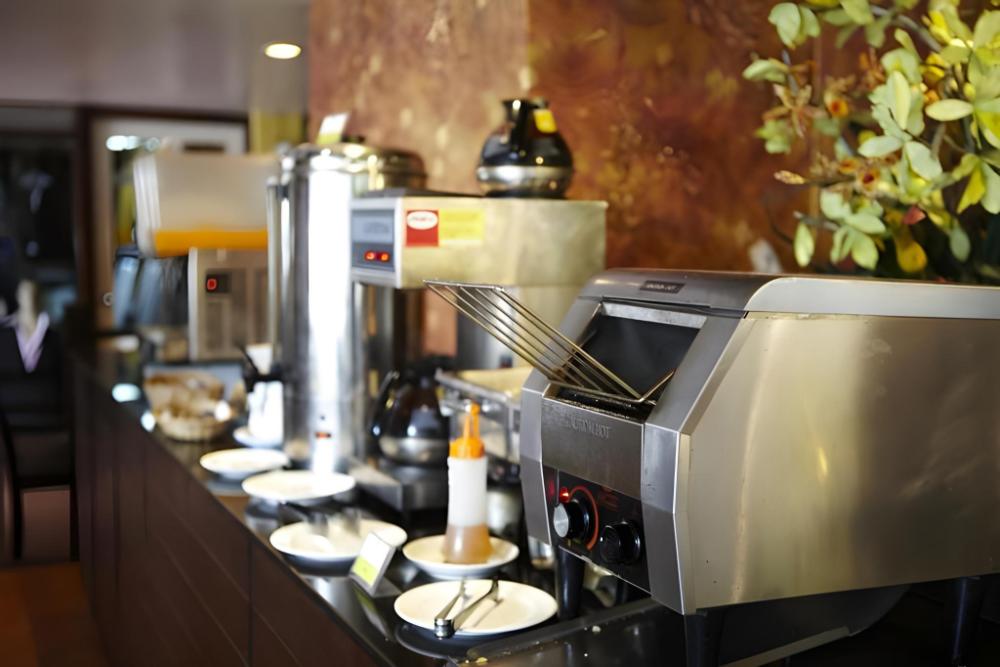 woraburi sukhumvit hotel and resort
