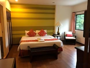 woraburi sukhumvit hotel and resort