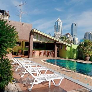 woraburi sukhumvit hotel and resort