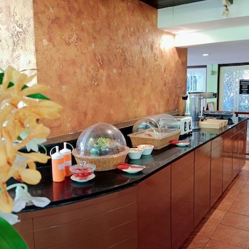 woraburi sukhumvit hotel and resort