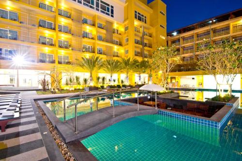 Bella Express,Chon Buri>>Central Pattaya,3 star