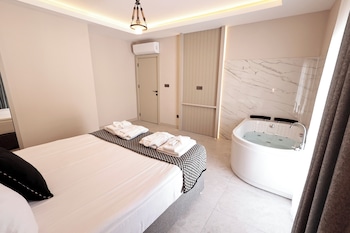 Livia Luxury Apart Hotel,Konyaalti>>Antalya,3 star