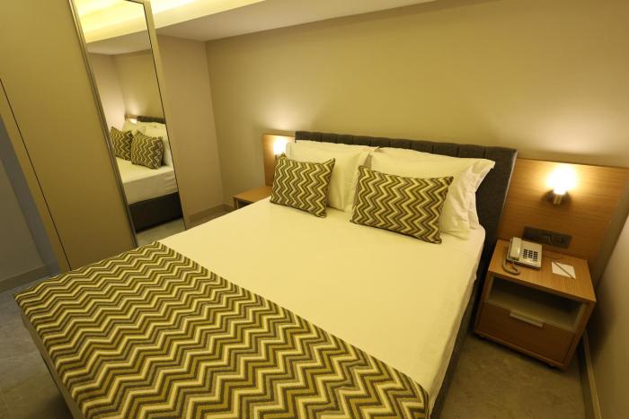 livia luxury apart hotel