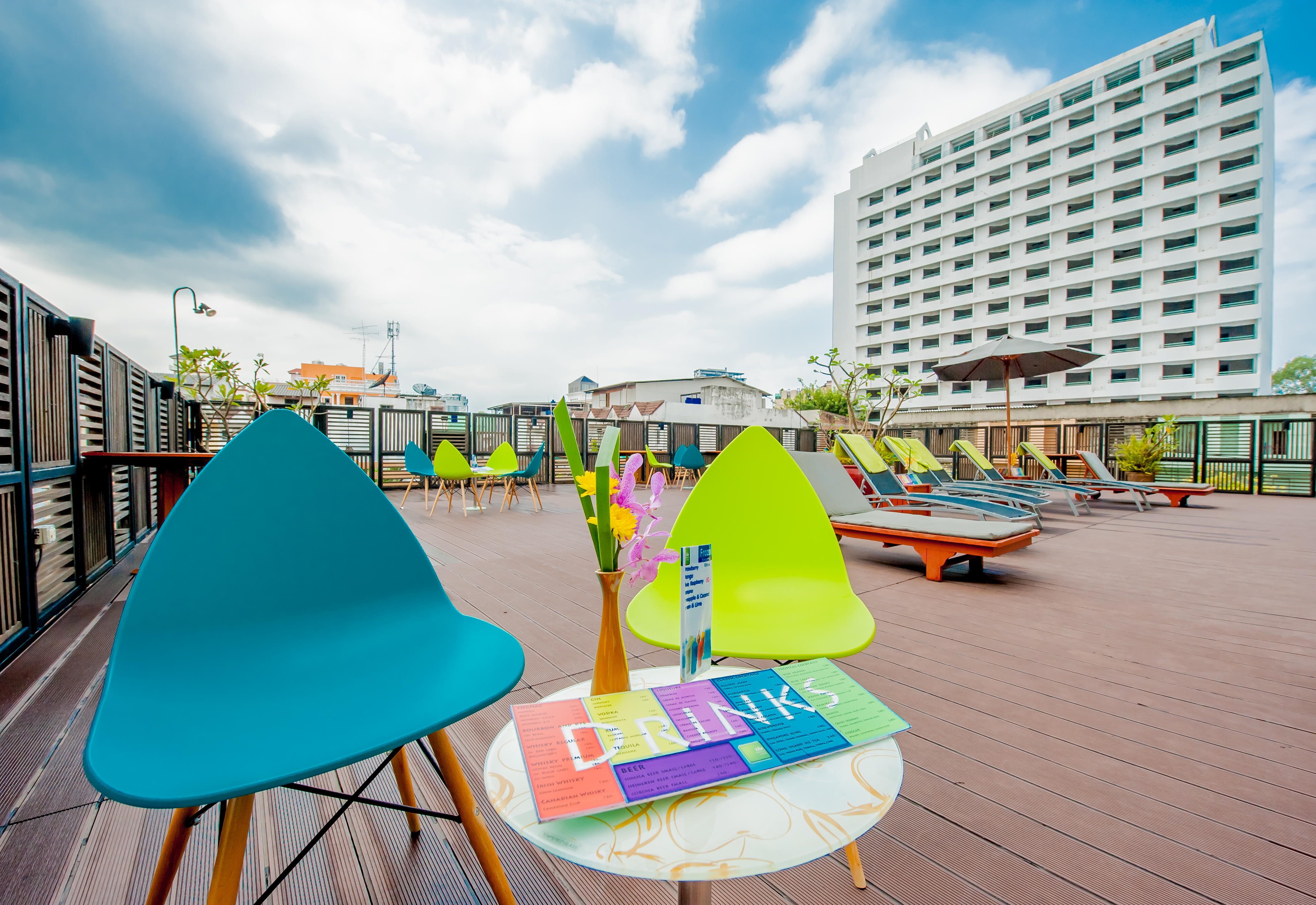 the seasons pattaya