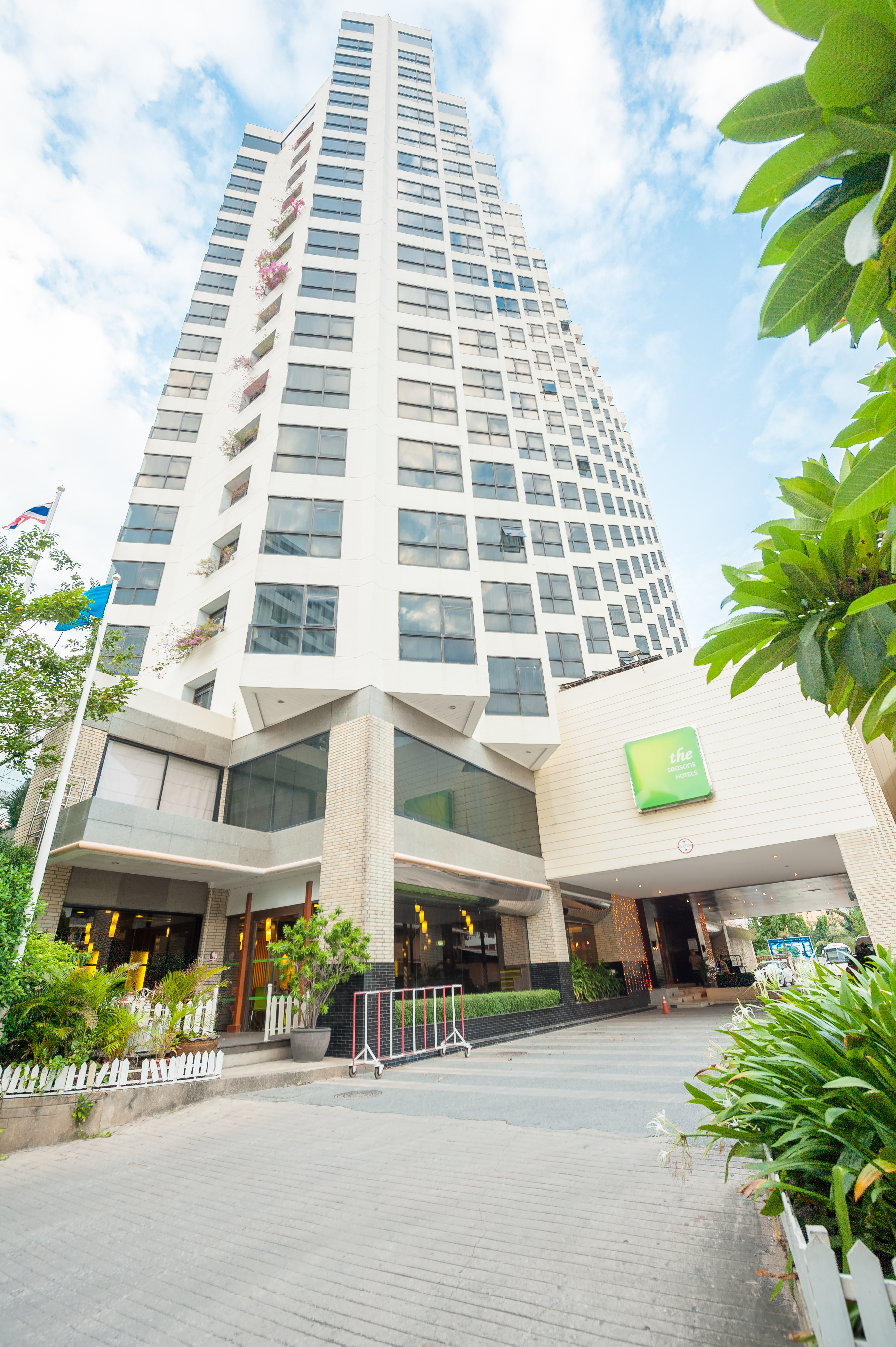 the seasons pattaya