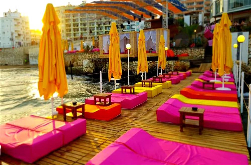 tepe beach hotel
