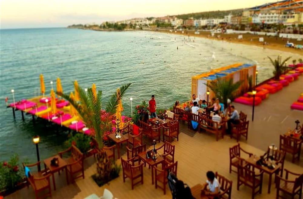 Tepe Beach Hotel,Near Corycus Anciet City,3 star