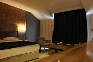 neba royal hotel