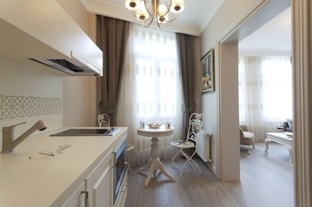 louis appartements galata